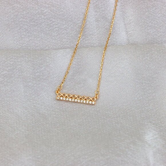 "Elegant Rose Gold Bar Necklace with Geometric Crystal Accent, XPNL1895 - Picture 7 of 13